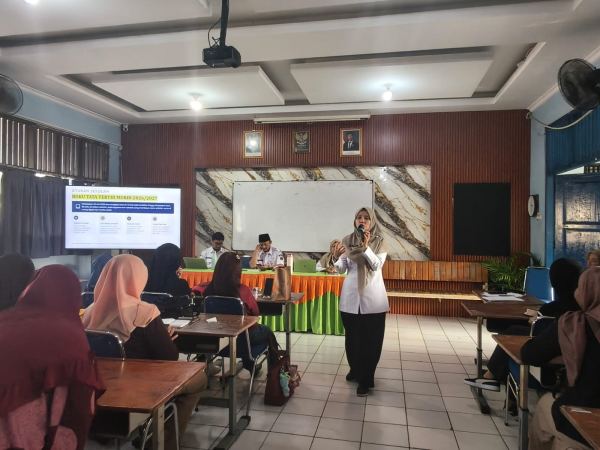 Dokumentasi Sosialisasi Program Sekolah Kelas VIII SMPN 167 Jakarta